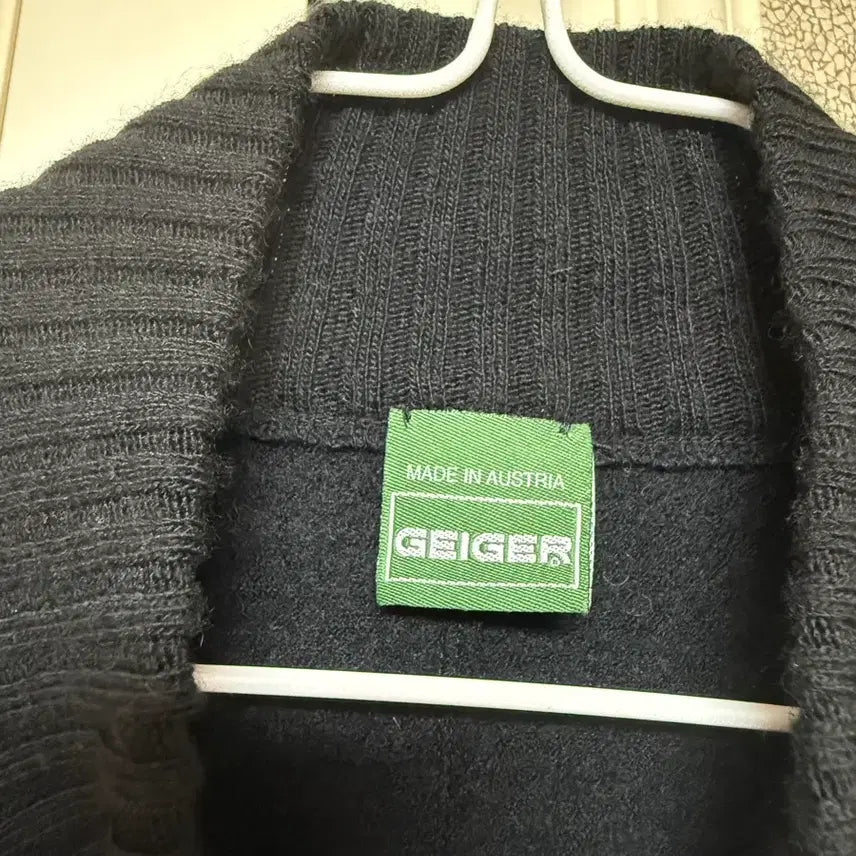 [BUNJANG] Geiger Black Zip-up Cardigan / 가이거Geiger 가디건 블랙 집업