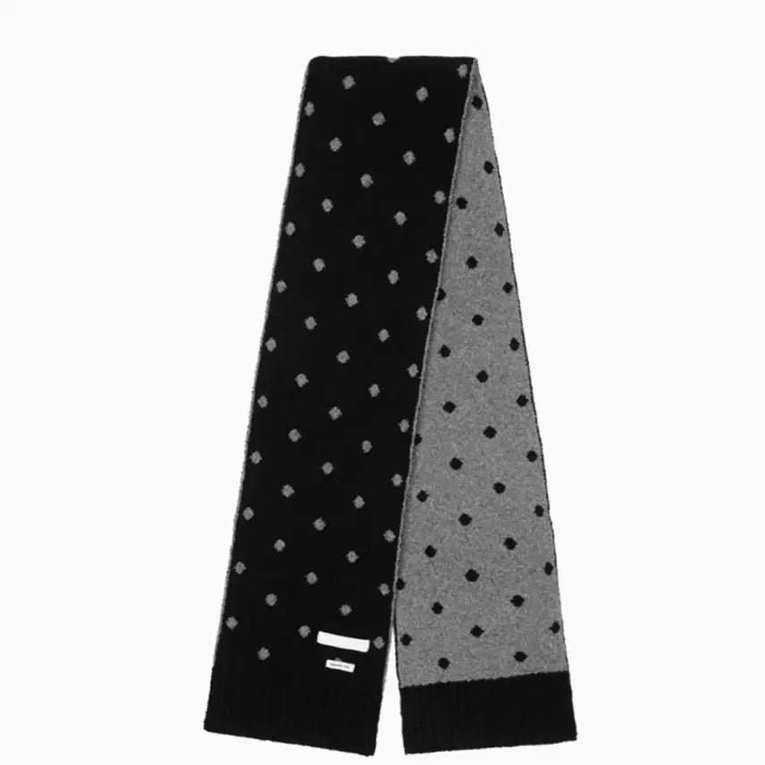 [BUNJANG] Oheccio Dot Muffler / 오헤시오 도트 머플러