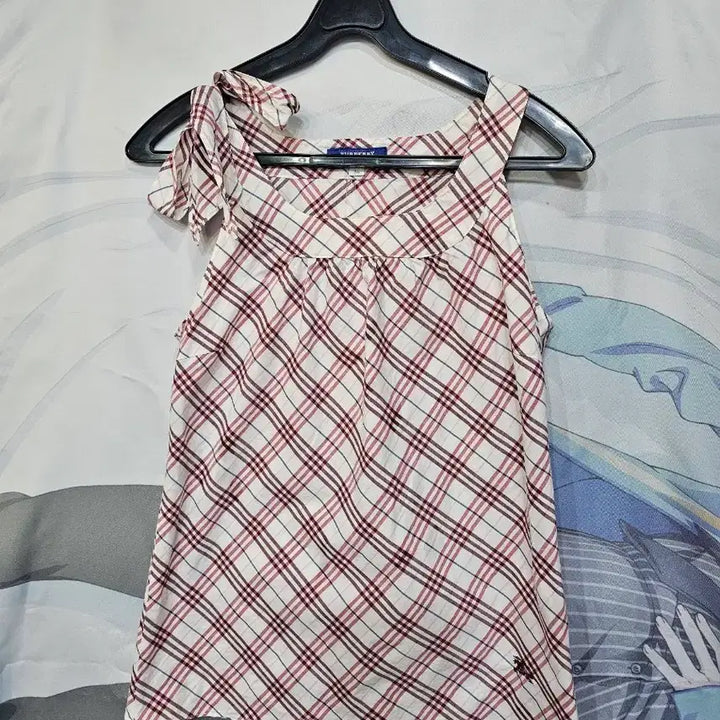 [BUNJANG] Burberry Check Pattern Sleeveless Blouse / 버버리 체크 나시 블라우스