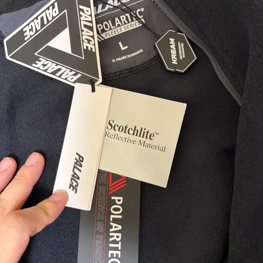 [BUNJANG] Palace Polartec Vest Black L New / 팔라스 폴라텍 베스트 블랙 L 새상품