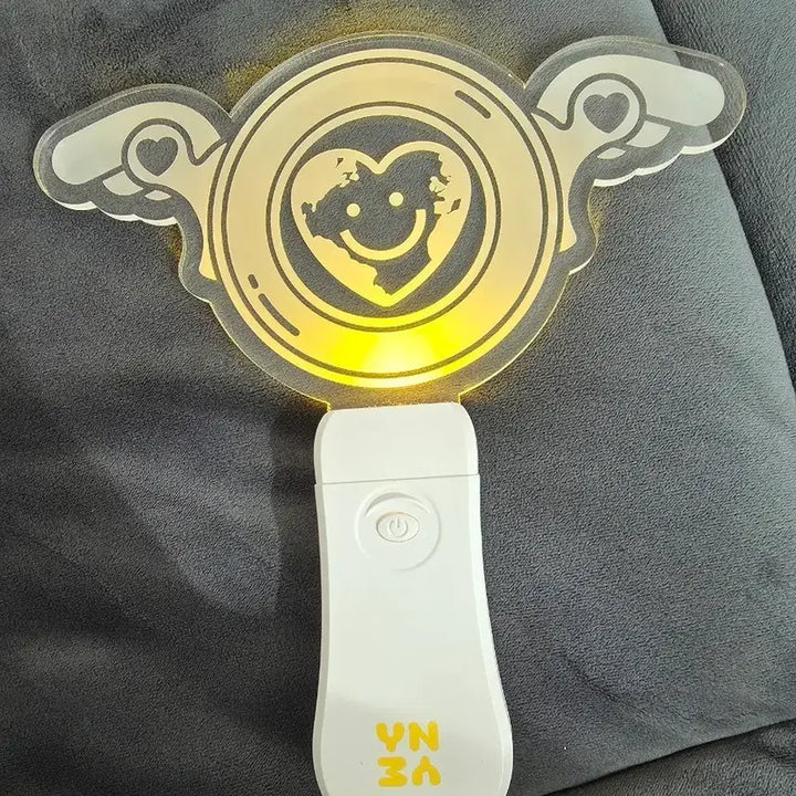 [SOLD OUT] 최예나 임시 응원봉 판매