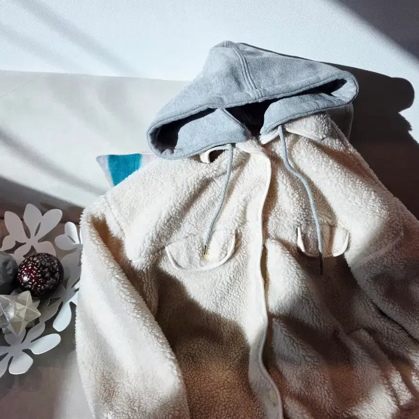 [BUNJANG] Ivory Sherpa Lined Hooded Zip-up Jacket / 아이보리 뽀글이 후드집업