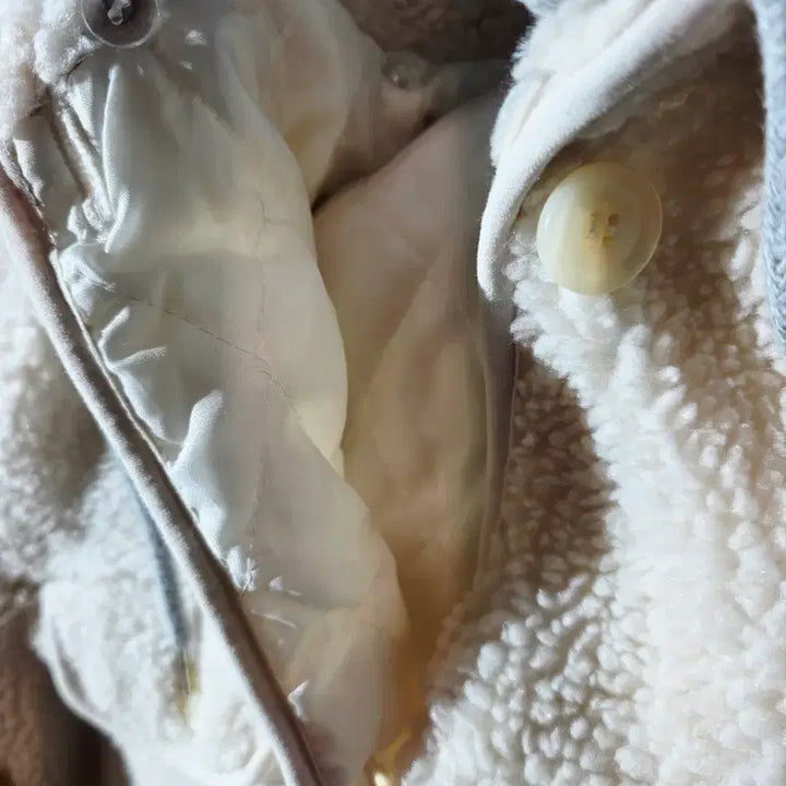 [BUNJANG] Ivory Sherpa Lined Hooded Zip-up Jacket / 아이보리 뽀글이 후드집업