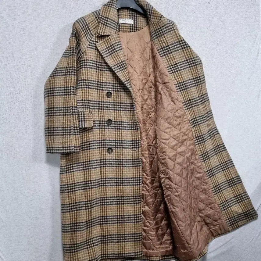 [BUNJANG] From Beginning Quilted Double Coat Women's 55-Slim 66 / 프롬비기닝 누빔 더블코트 여55-슬66ㅡ0128