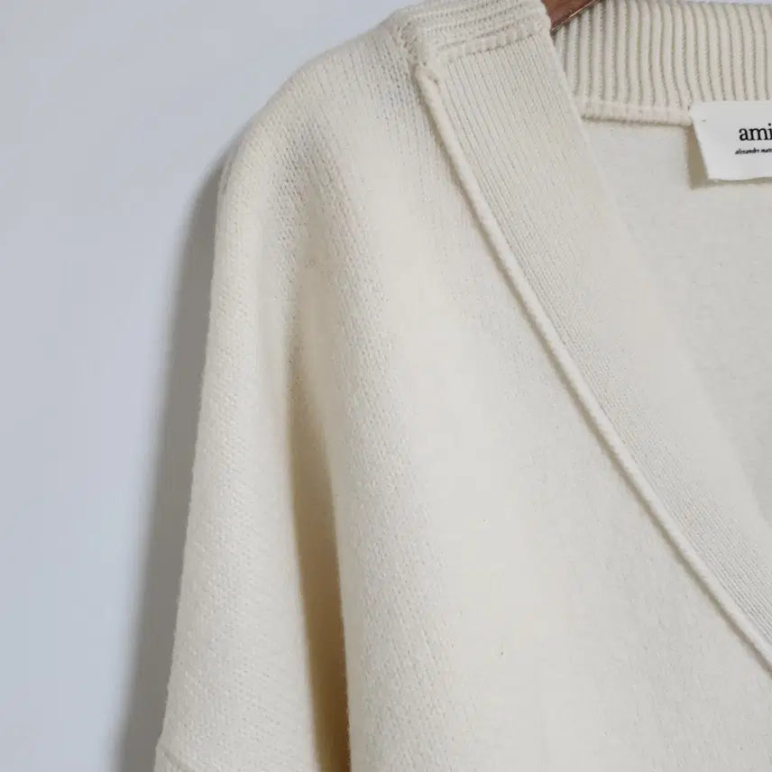 [BUNJANG] AMI White Big Heart Intarsia Wool Cardigan / [M] 아미 화이트 빅하트 인타르시아 울 가디건 BFUKC002 018