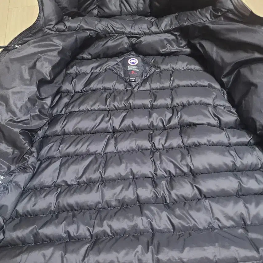 [BUNJANG] Canada Goose Lodge Hoodie L Size / 캐나다구스 롯지 후디 L사이즈 판매