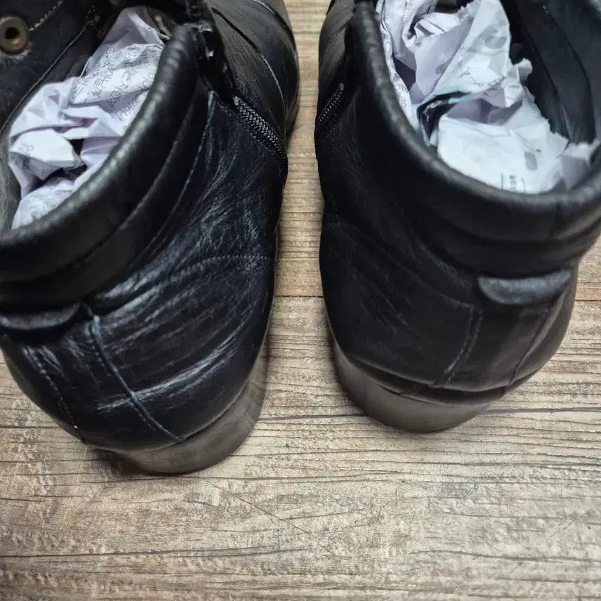 [BUNJANG] Black Leather Ankle Boots 270 / 노트르담 블랙 가죽 앵클 부츠270