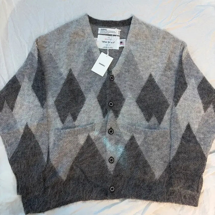 [BUNJANG] Dairiku Argyle Mohair Knit Cardigan / 다이리쿠 아가일 모헤어 니트 가디건