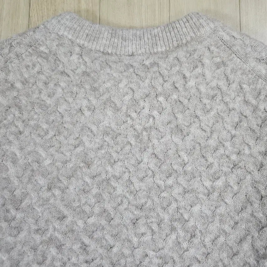 [BUNJANG] Lululemon Light Gray Knit Sweater XS / 룰루레몬 라이트 그레이 꽈배기 니트 XS