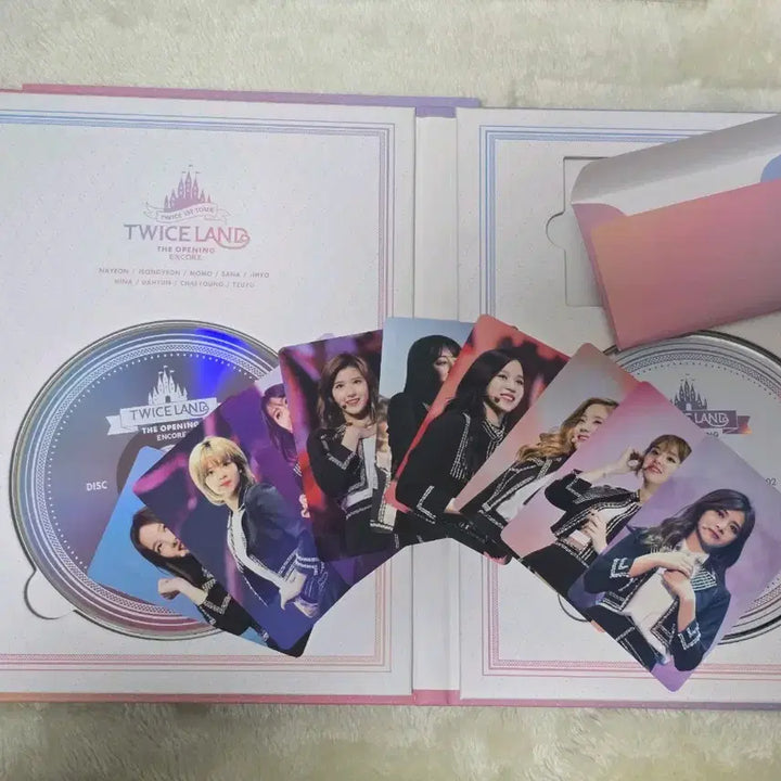 트와이스 TWICELAND 앙코르 DVD(twice 콘서트 dvd)