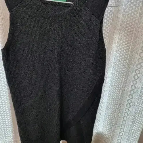 [BUNJANG] Charcoal Gray Knit Vest / 차콜 그레이 니트 조끼 90