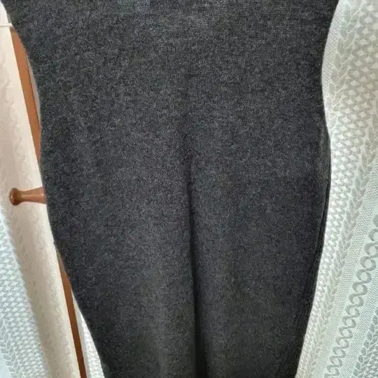 [BUNJANG] Charcoal Gray Knit Vest / 차콜 그레이 니트 조끼 90