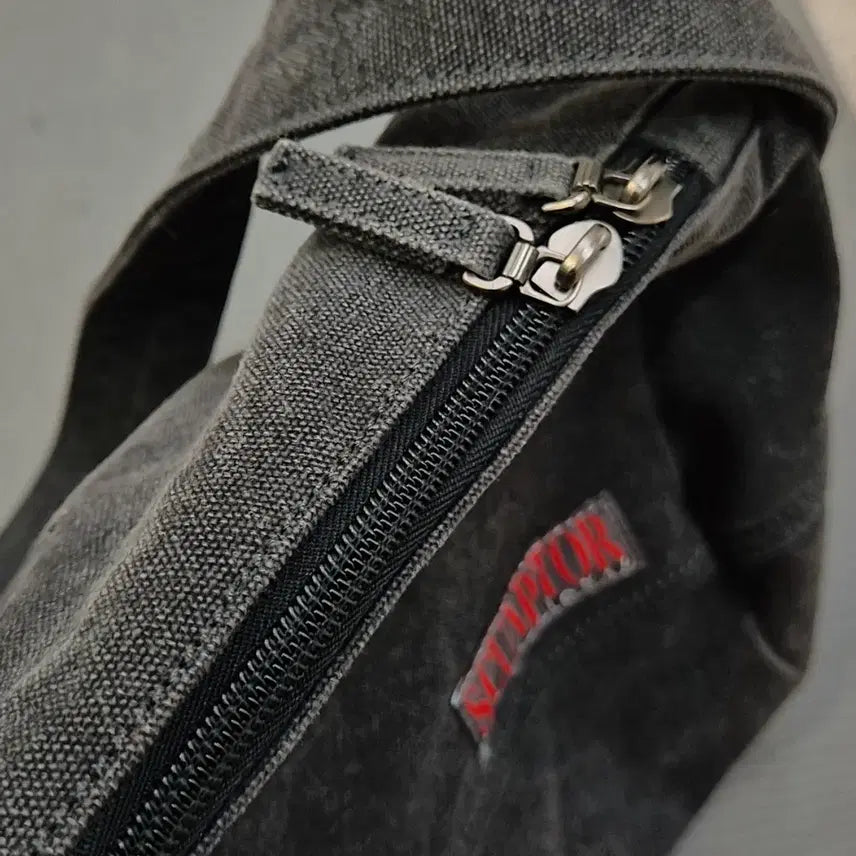 [BUNJANG] Sculptor Vintage Canvas Duffel Bag / 스컬프터 빈티지 캔버스 더플백