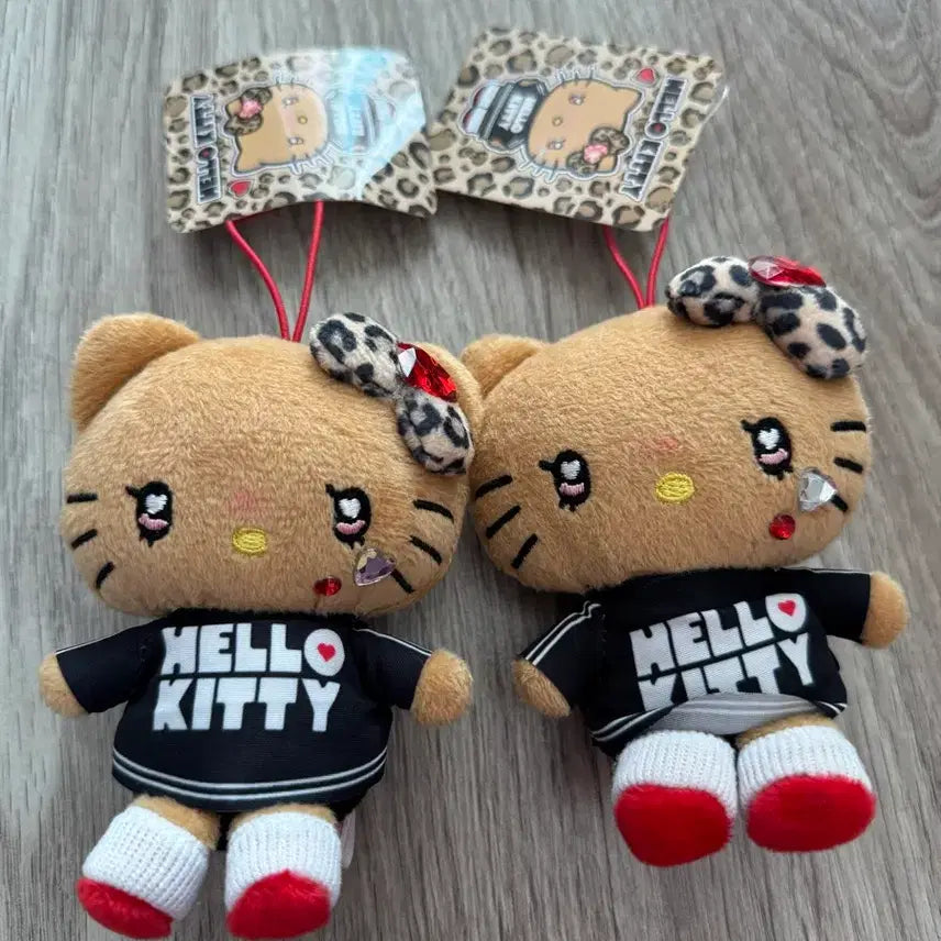 [BUNJANG] Hello Kitty Ggyaru Edition Keyring Doll / 헬로키티 일본정품 갸루 에디션 키티키링인형 개당