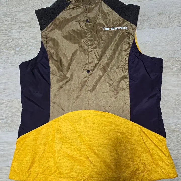 [BUNJANG] Aider Jade Vest Windbreaker / 아이더 제이드 베스트 M사이즈 바람막이 조끼