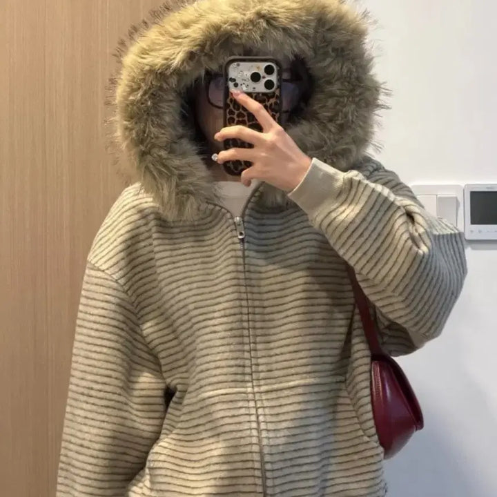 [BUNJANG] Hooded Fur Zip-up Jacket / 단가라 털후드집업 여자 후드 퍼후드 기모 집업