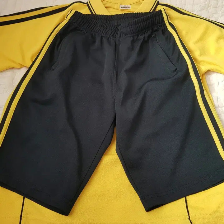[BUNJANG] Hangang Middle School Athletic Uniform Set / 한강중학교 체육복 2세트