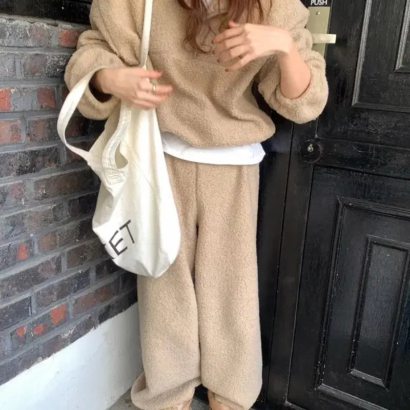 [BUNJANG] Puff Fleece Two-Piece Set / 양털 조거팬츠세트 트레이닝세트 뽀글이 투피스