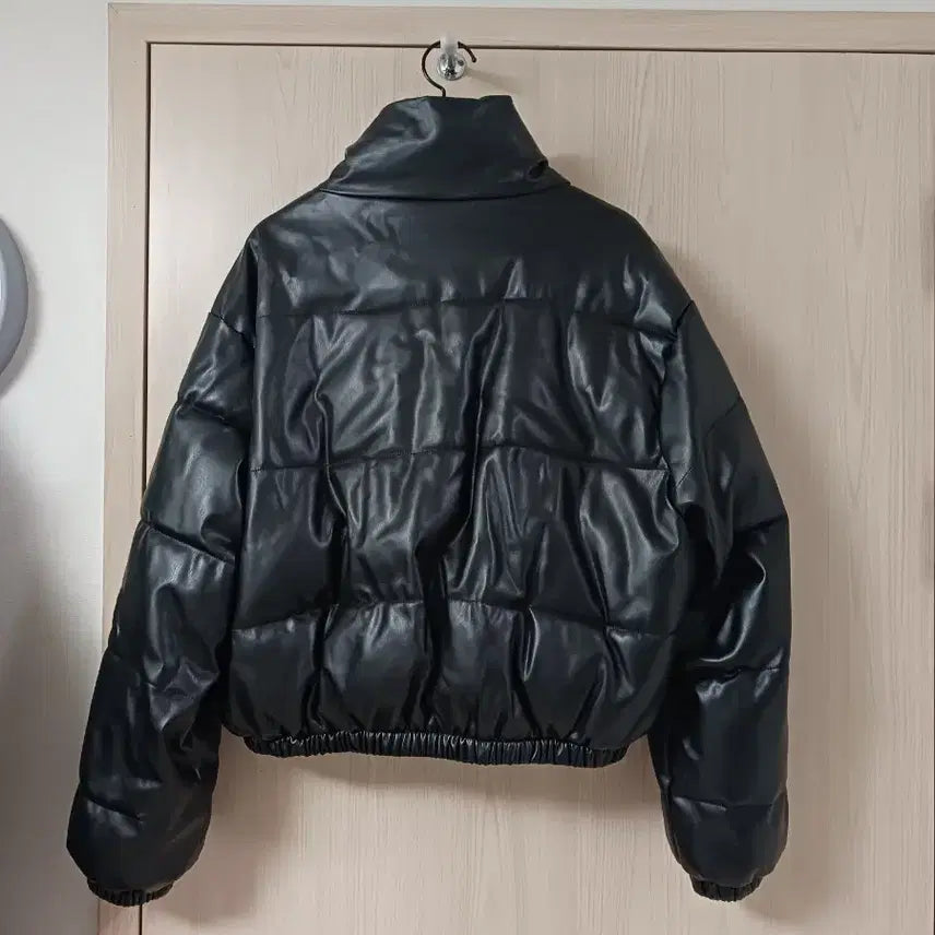 [BUNJANG] Leather Padded Jacket (Size 55-66) / 레더 패딩자켓 55~66 거의새거