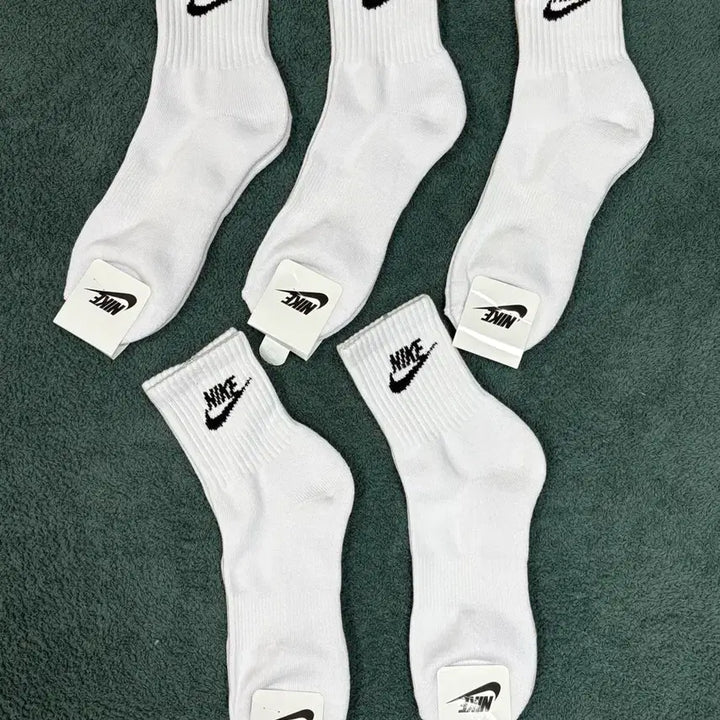 [BUNJANG] Nike Essential Double Cushion Crew Socks / 나이키 이중쿠션 에센셜 중목양말