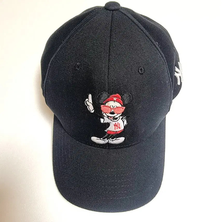 [BUNJANG] MLB New York Yankees Mickey Mouse Ball Cap Black / MLB 뉴욕 양키즈 미키마우스 볼캡 블랙