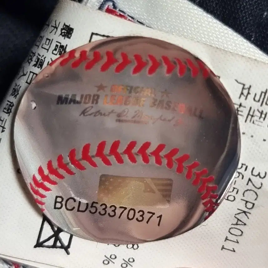 [BUNJANG] MLB New York Yankees Mickey Mouse Ball Cap Black / MLB 뉴욕 양키즈 미키마우스 볼캡 블랙