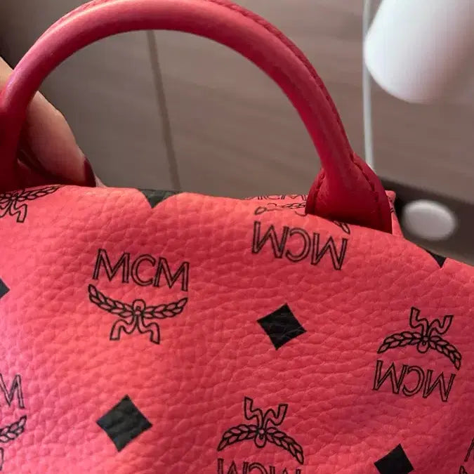 [BUNJANG] MCM Pink Backpack Studded / MCM 핑크 백팩 스터드 장식