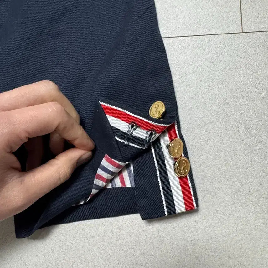 [BUNJANG] Thom Browne Navy Blazer / 톰브라운 금장 4바 네이비블레이저 판매합니다.
