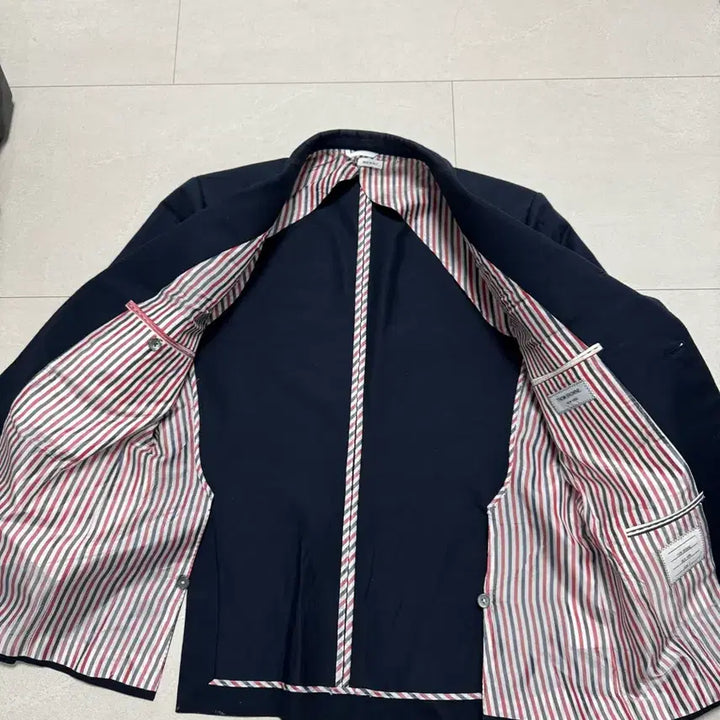 [BUNJANG] Thom Browne Navy Blazer / 톰브라운 금장 4바 네이비블레이저 판매합니다.