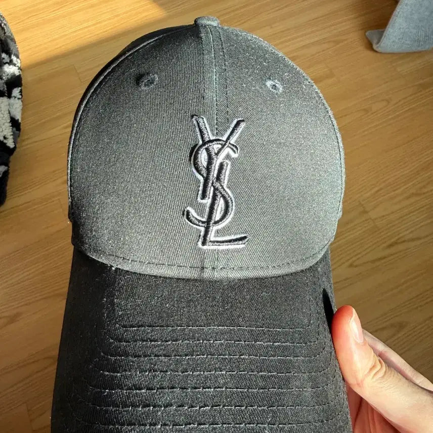 [BUNJANG] Stussy x Saint Laurent Ball Cap / 새상품 스투시x생로랑 볼캡 팝니다