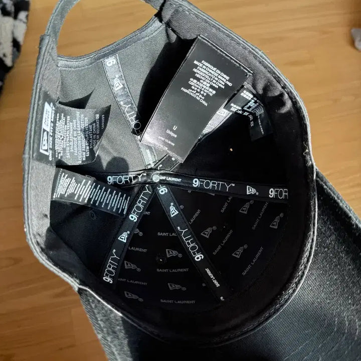 [BUNJANG] Stussy x Saint Laurent Ball Cap / 새상품 스투시x생로랑 볼캡 팝니다