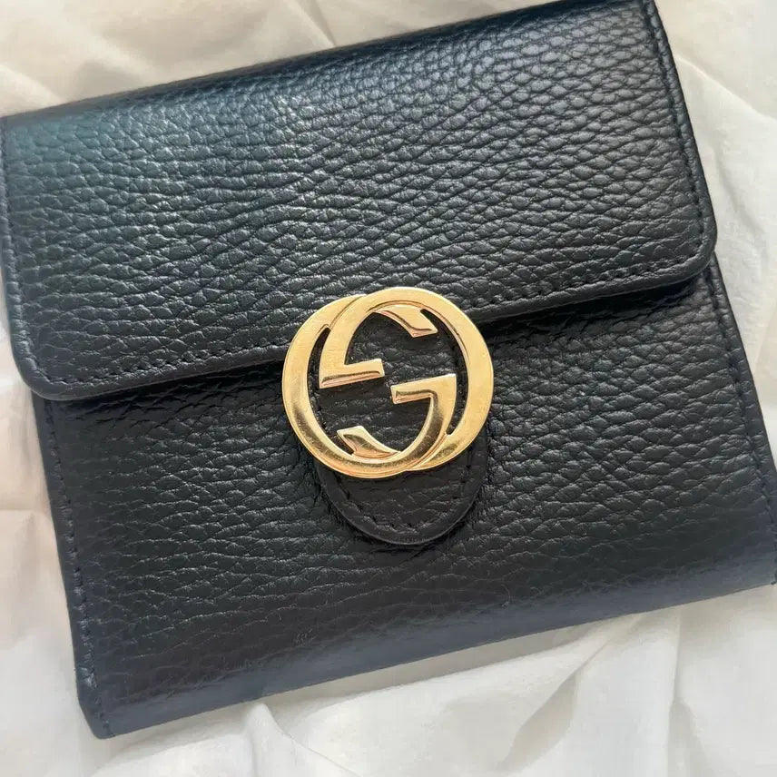[BUNJANG] Gucci Interlocking Leather Flap Women's Wallet / [정품] 구찌 인터로킹 가죽 플랩 여성 반지갑 금장 블랙