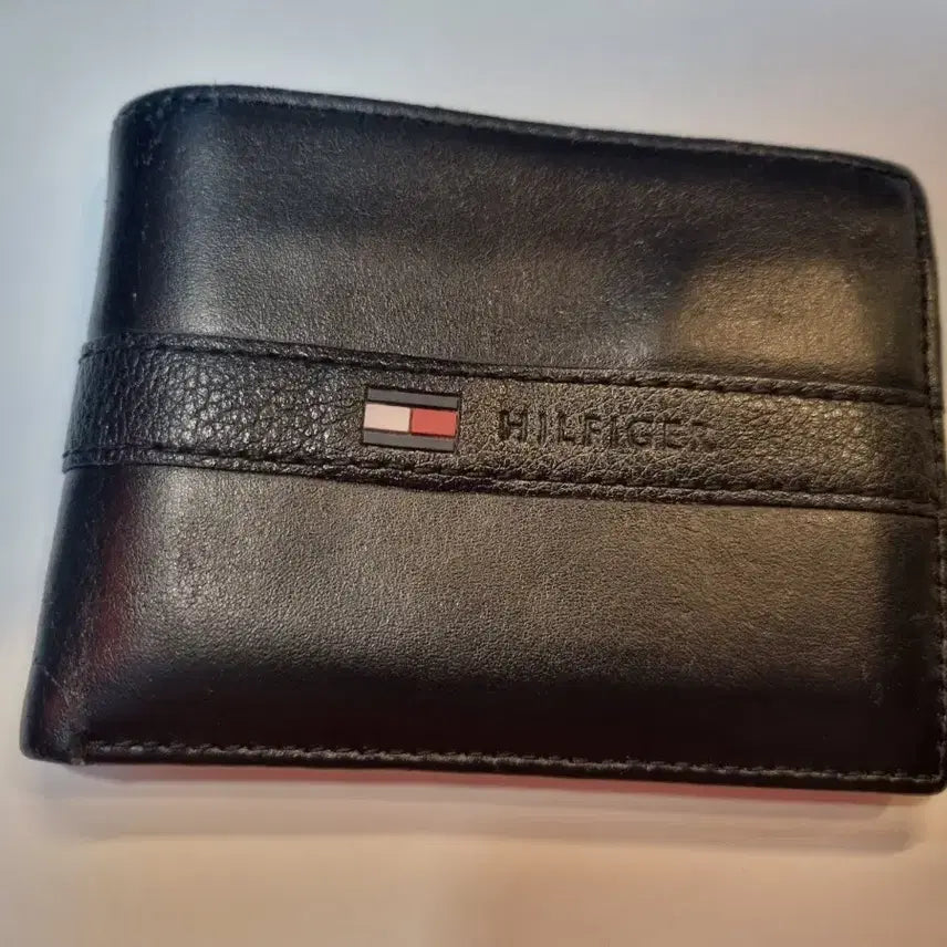 [BUNJANG] Tommy Hilfiger Leather Wallet / 타미힐피거 가죽 반지갑