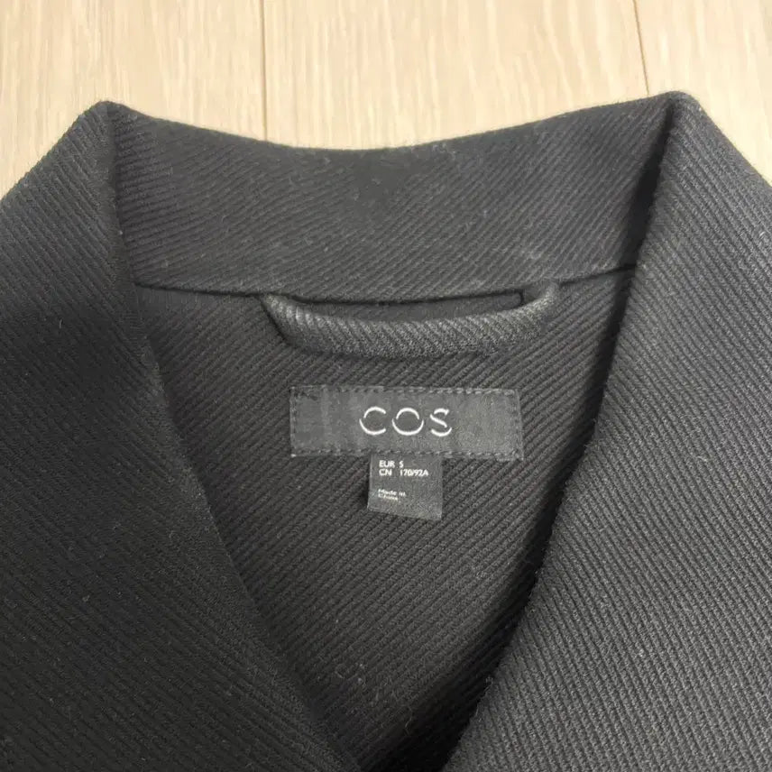 [BUNJANG] COS Black Jacket / COS 간절기 자켓 블랙컬러