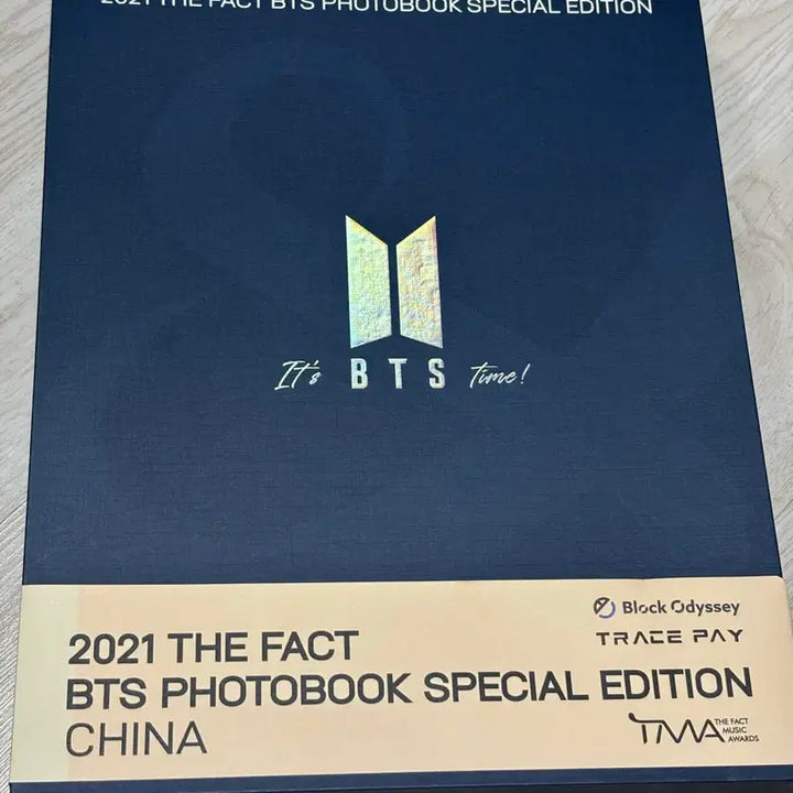 [BUNJANG] BTS The Fact Special Edition China - V &amp; J-Hope Photocard Bundle / 방탄 2021 더팩트 the fact 스페셜 애디션 china 양도