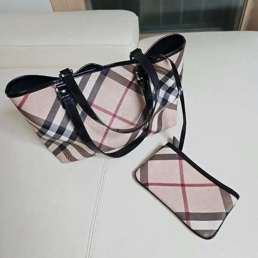 [BUNJANG] Burberry Shoulder Bag / 버버리 정품 숄더백