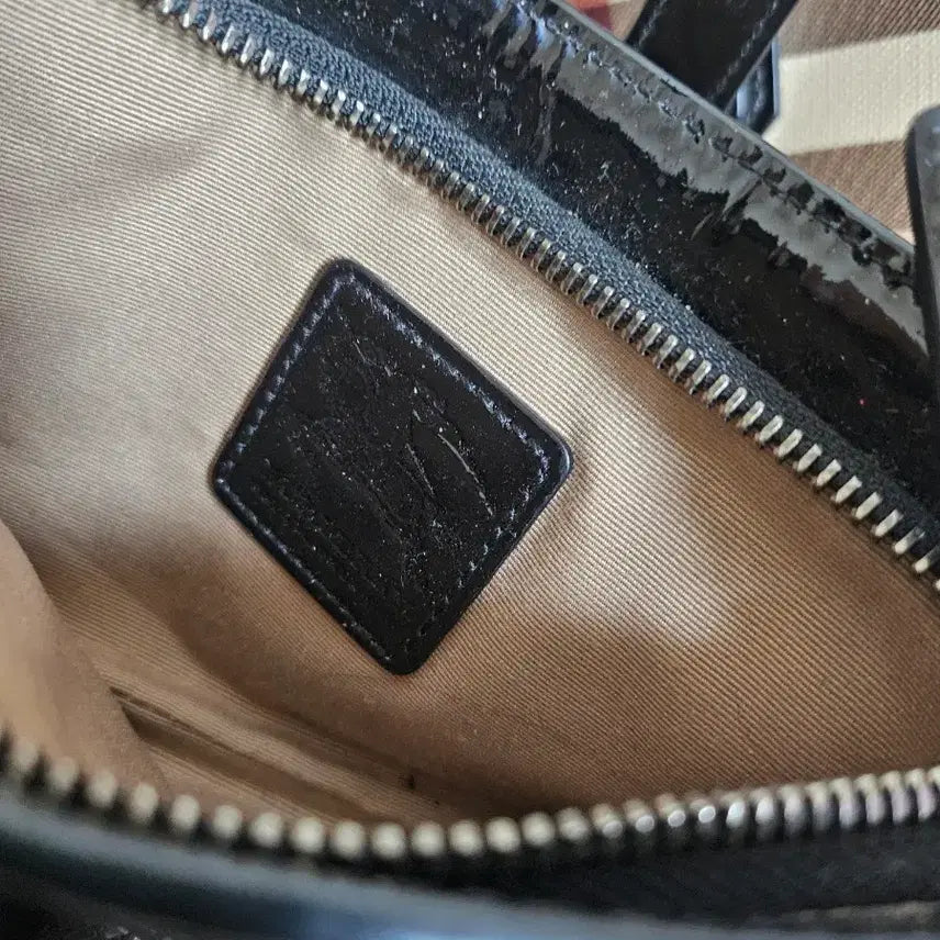 [BUNJANG] Burberry Shoulder Bag / 버버리 정품 숄더백