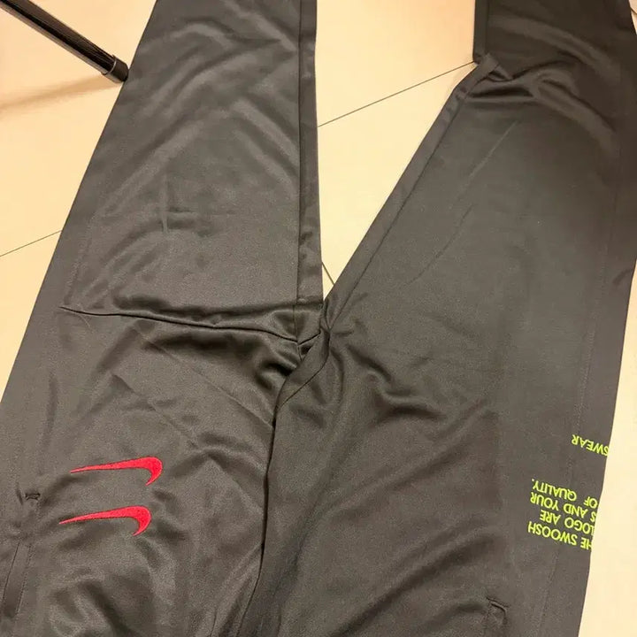 [BUNJANG] Nike Black Training Pants / 나이키 검정색 트레이닝 바지
