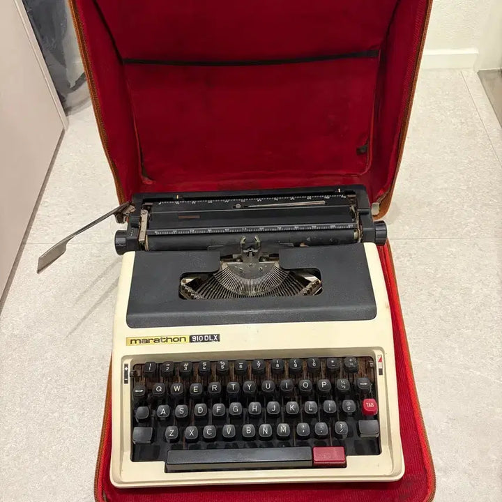 [BUNJANG] Marathon Retro Typewriter / 마라톤 레트로 타자기