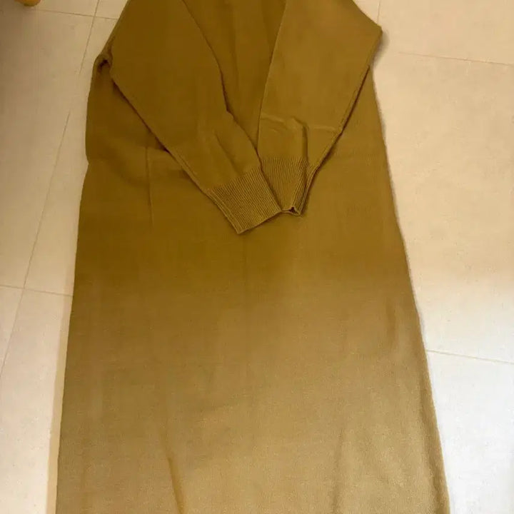 [BUNJANG] 니트 롱 원피스 베이지, 스트라이프 원피스 일괄 / 니트 롱 원피스 베이지, 스트라이프 원피스 일괄