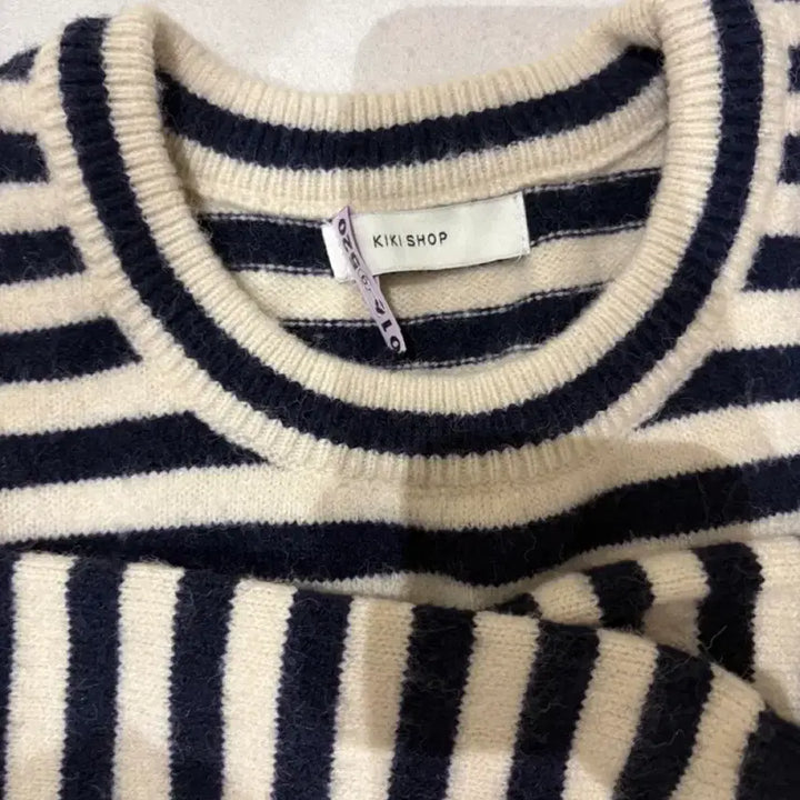 [BUNJANG] 니트 롱 원피스 베이지, 스트라이프 원피스 일괄 / 니트 롱 원피스 베이지, 스트라이프 원피스 일괄