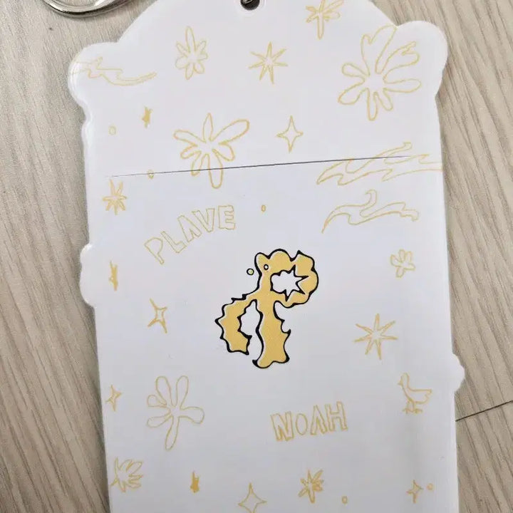 [BUNJANG] PLAVE Noah Kakurenbo Photocard Holder / 플레이브 카쿠렌보 노아 므메미무 뫄 포카홀더 원가 이하 양도