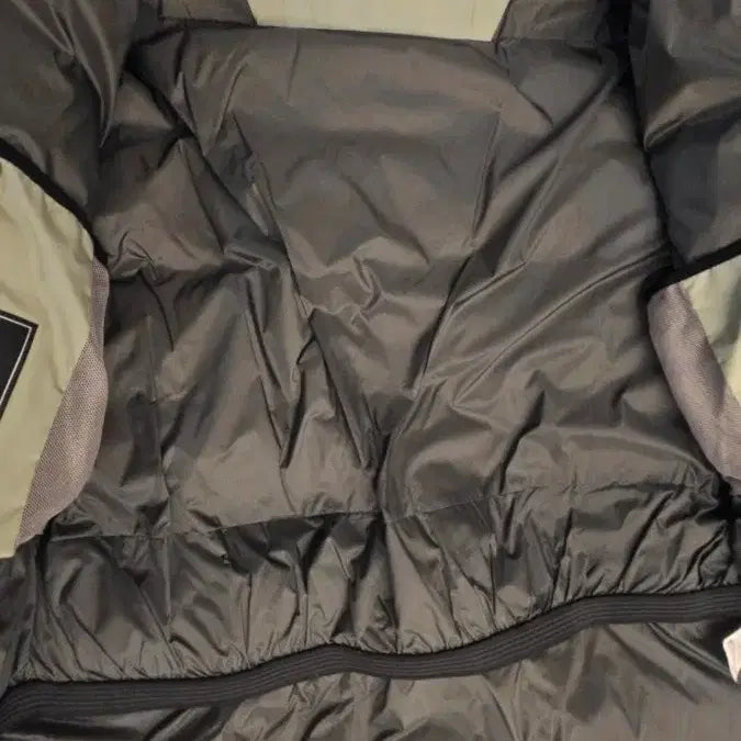 [BUNJANG] BEAKER Heavy Duck Down Padding (001 Size) / BEAKER 헤비 덕다운 패딩 (001 사이즈)