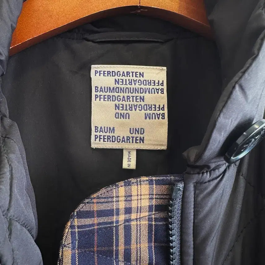 [BUNJANG] Baum und Pferdgarten Quilted Coat / 66) 바움 운드 페르드가르텐 퀼팅 코트 판매합니다!