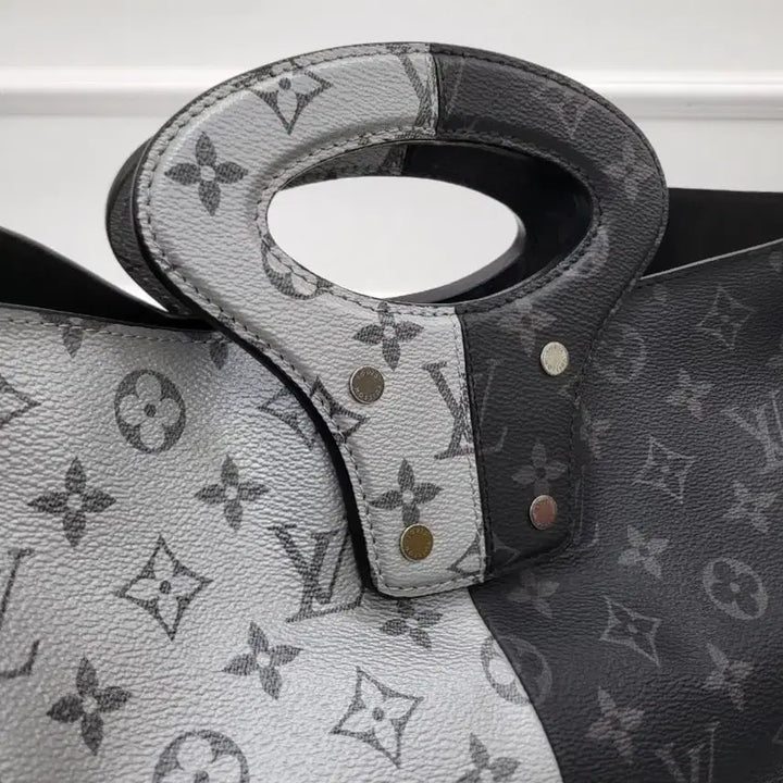 [BUNJANG] Louis Vuitton Pacific Eclipse Spirit Tote Bag M43816 / 루이비통 퍼시픽 이클립스 스프릿 토트백 M43816 내장칩