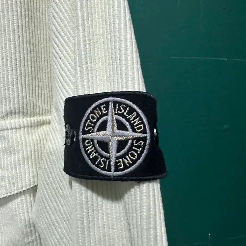 [BUNJANG] Stone Island Corduroy Shirt / 90s 스톤아일랜드 코듀로이셔츠 105