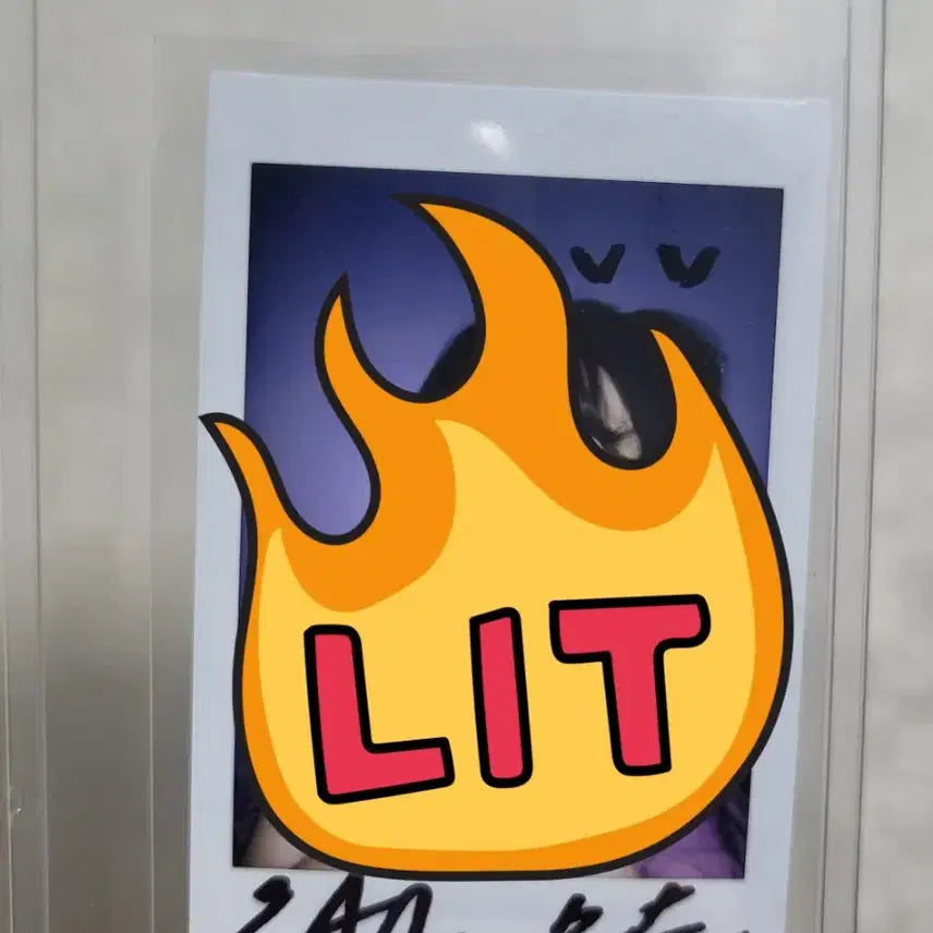 아이들 슈화 친필싸인폴라로이드 싸폴