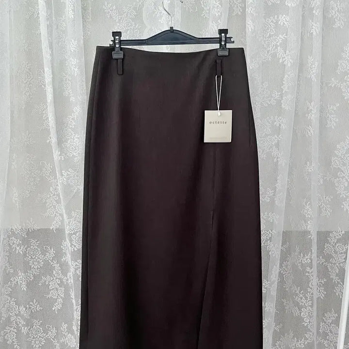 [BUNJANG] Oteut Deaer Slit Long Skirt Dark Brown / M) 새상품 오떼뜨 디어 슬릿 롱스커트 다크브라운