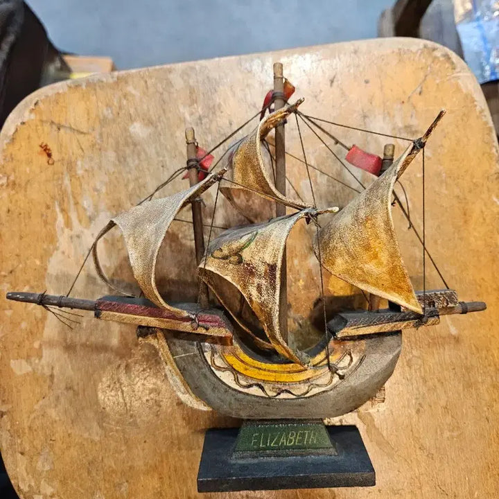 [BUNJANG] Vintage Spanish Sailing Ship Model with Leather Sails / 빈티지 범선 모형 장식 배 함선 스페인 가죽 돛