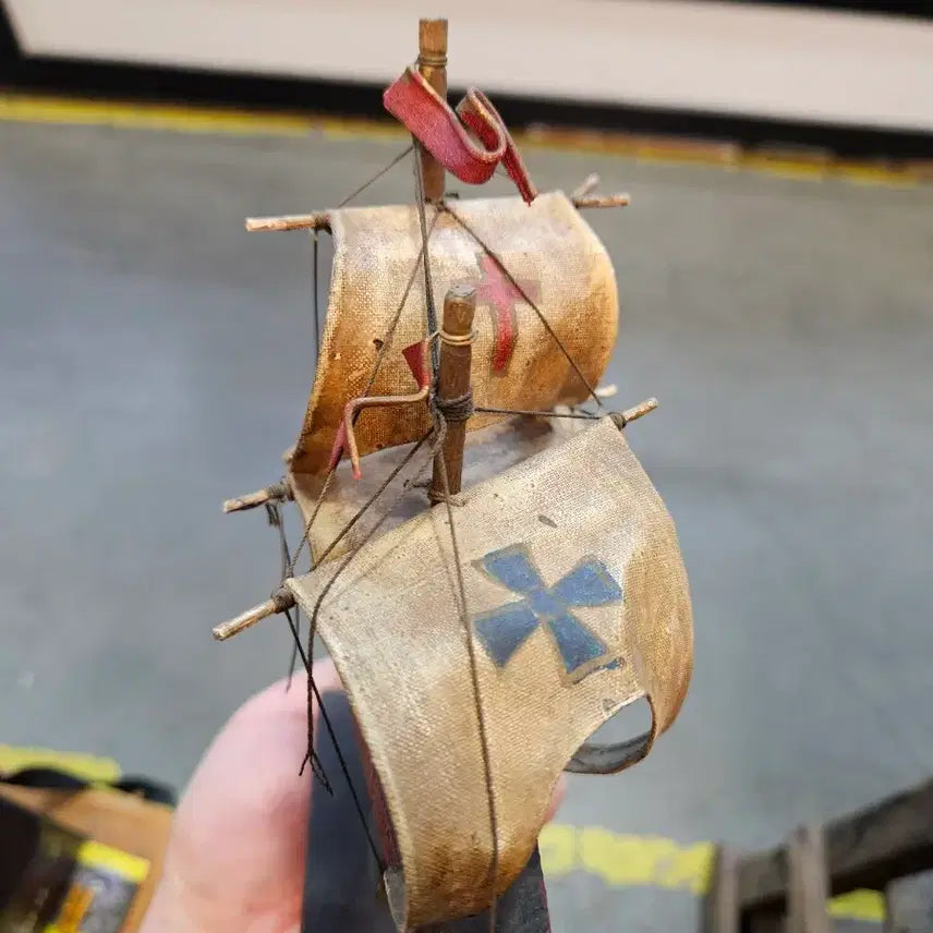 [BUNJANG] Vintage Spanish Sailing Ship Model with Leather Sails / 빈티지 범선 모형 장식 배 함선 스페인 가죽 돛